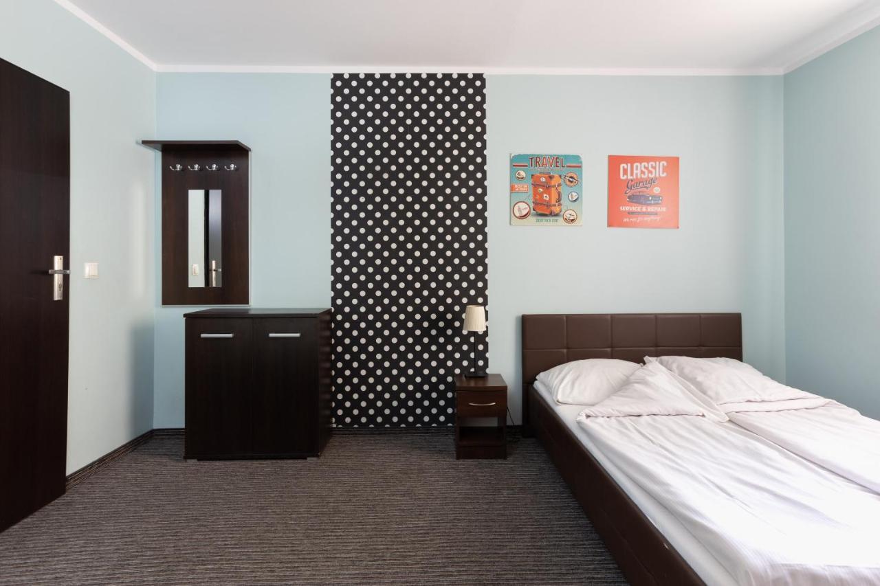Shick Hostel Vratislav Exteriér fotografie