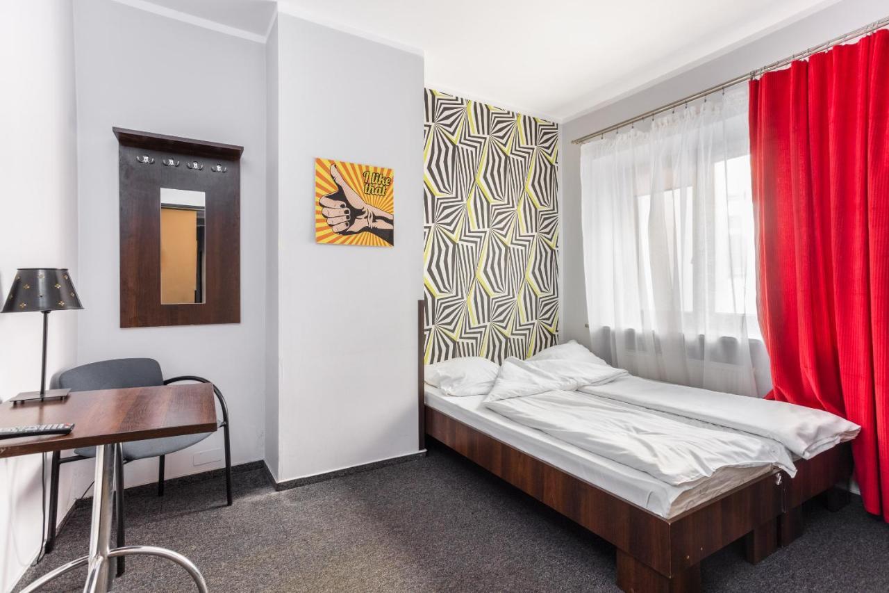 Shick Hostel Vratislav Exteriér fotografie